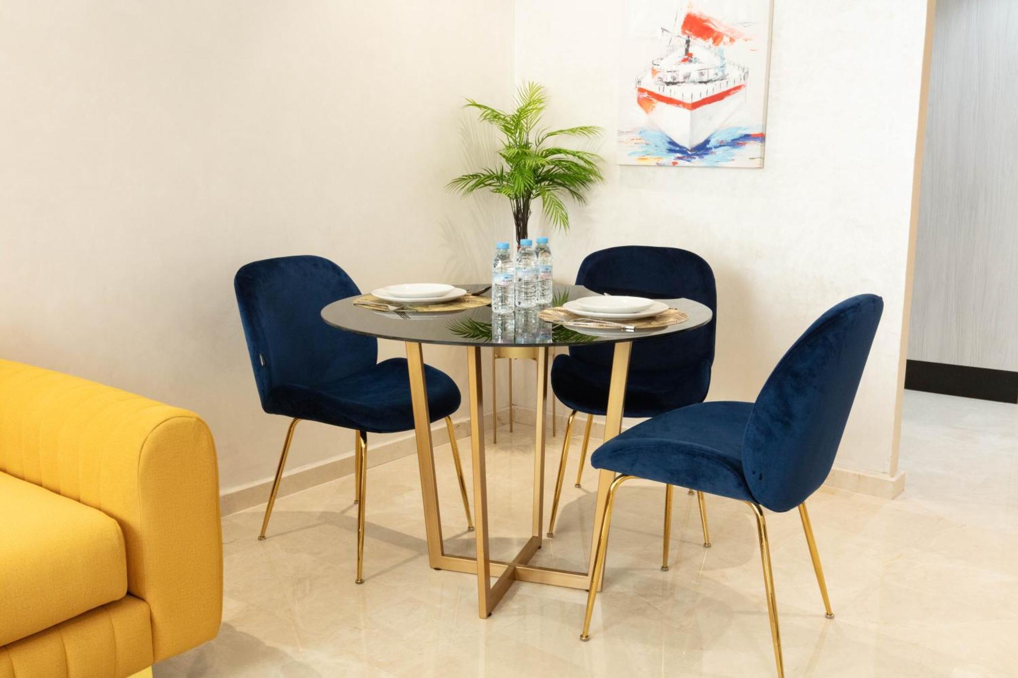 Zen Suites Hotel Massira Casablanca Exterior foto
